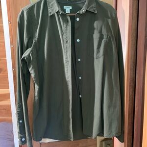 L.L. Bean 100% Cotton Forest Green Casual Shirt